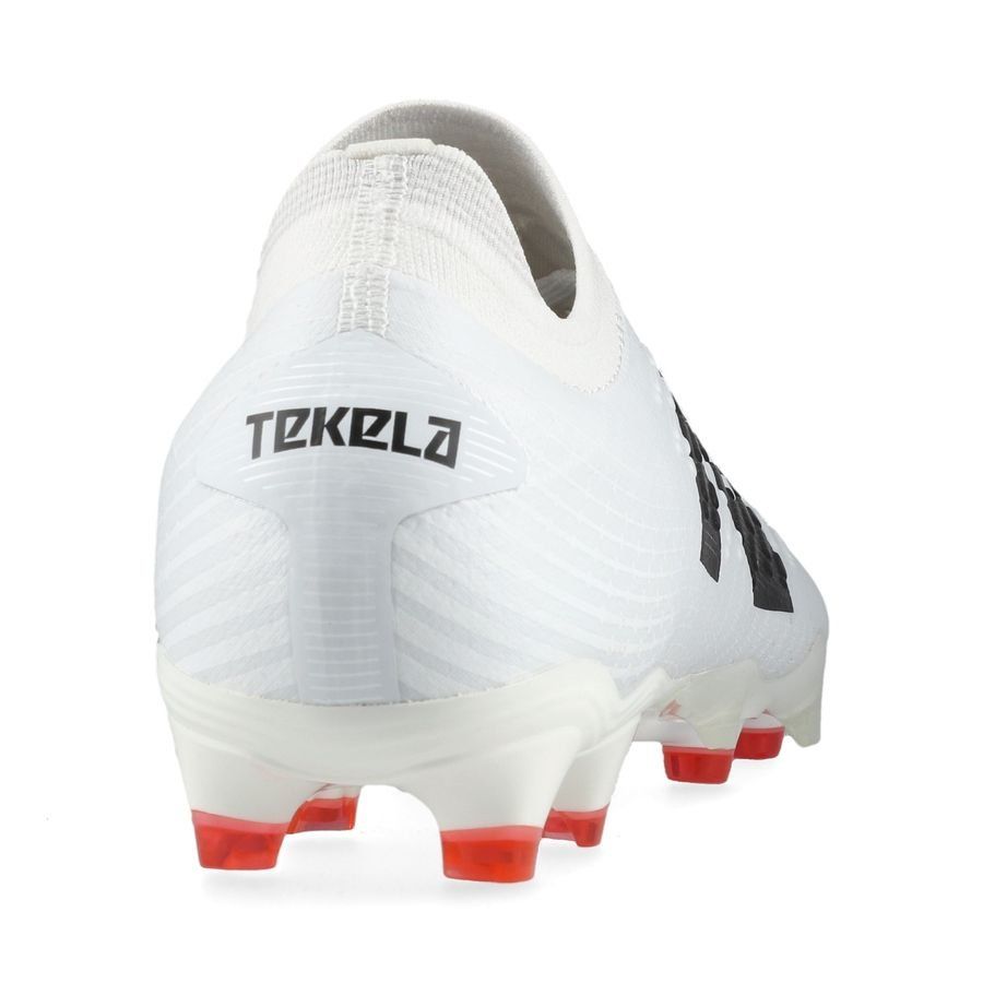 New Balance Tekela V4 Pro Low FG Leader In Classics - Blanc