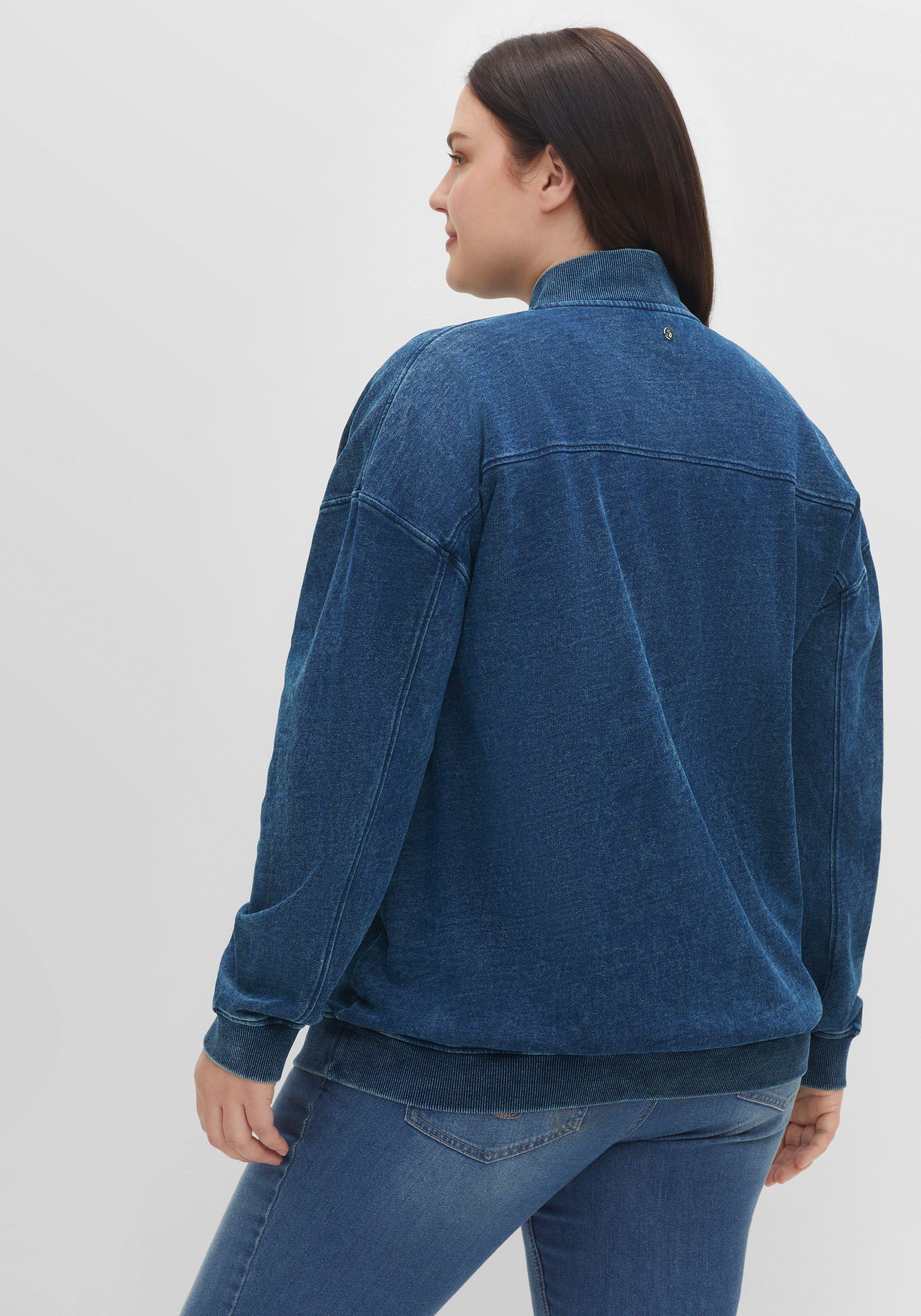 Sweatjacke in Jeansoptik, mit Brusttaschen