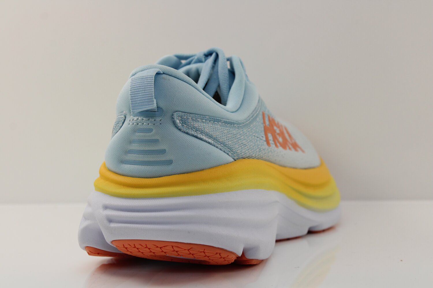 HOKA Bondi 8