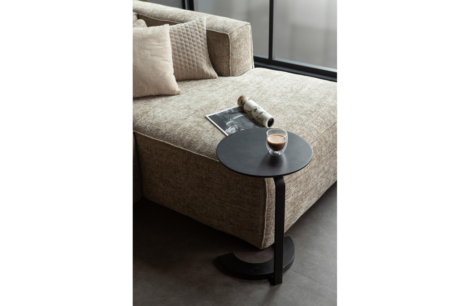 Bijzettafel Floor - zwart