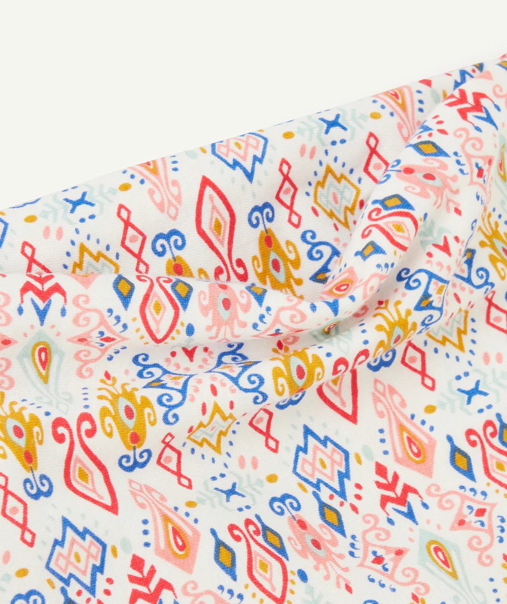 snood fille en coton bio blanc avec imprimé géométriques colorés