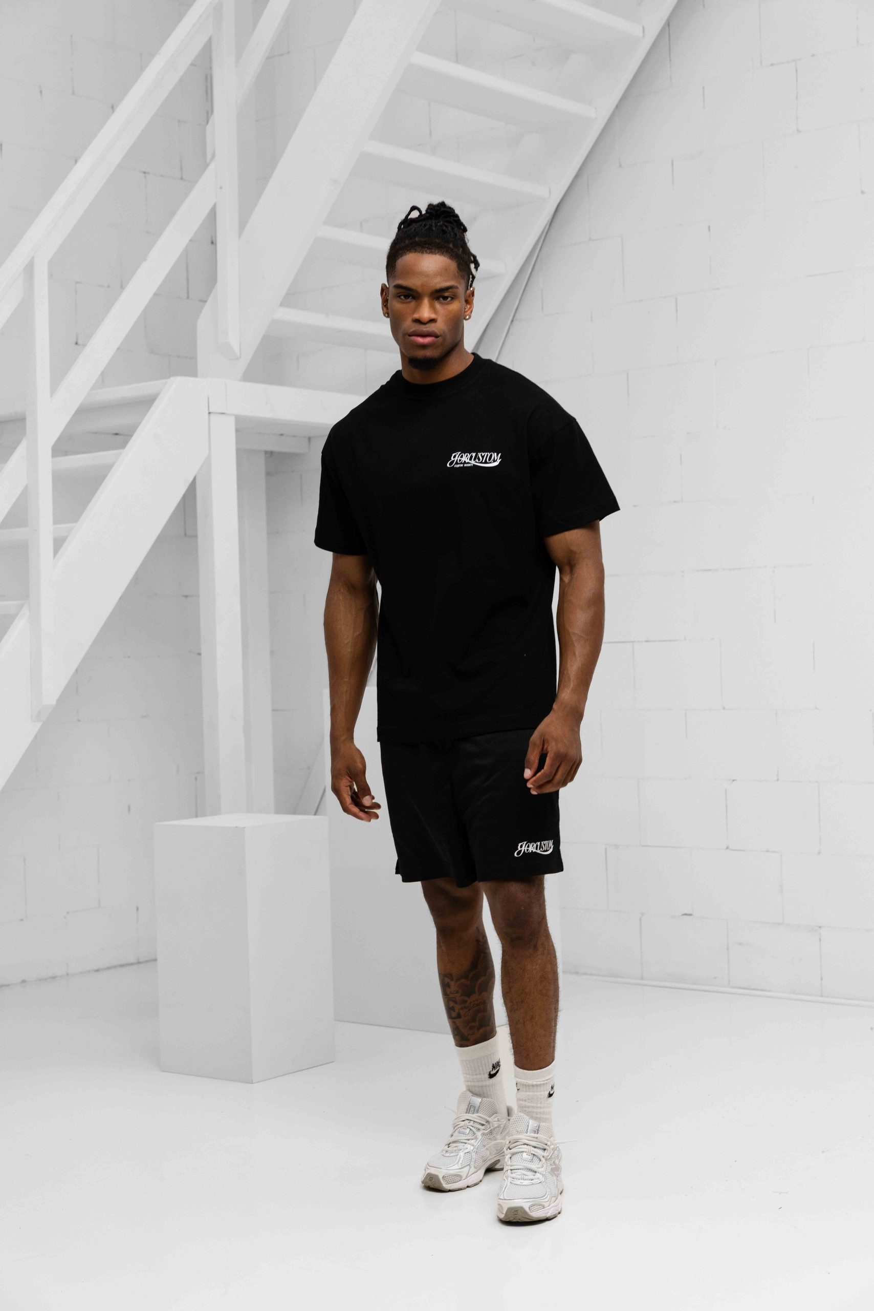 Jorcustom Script Mesh Loose Fit Zomerset Heren Zwart