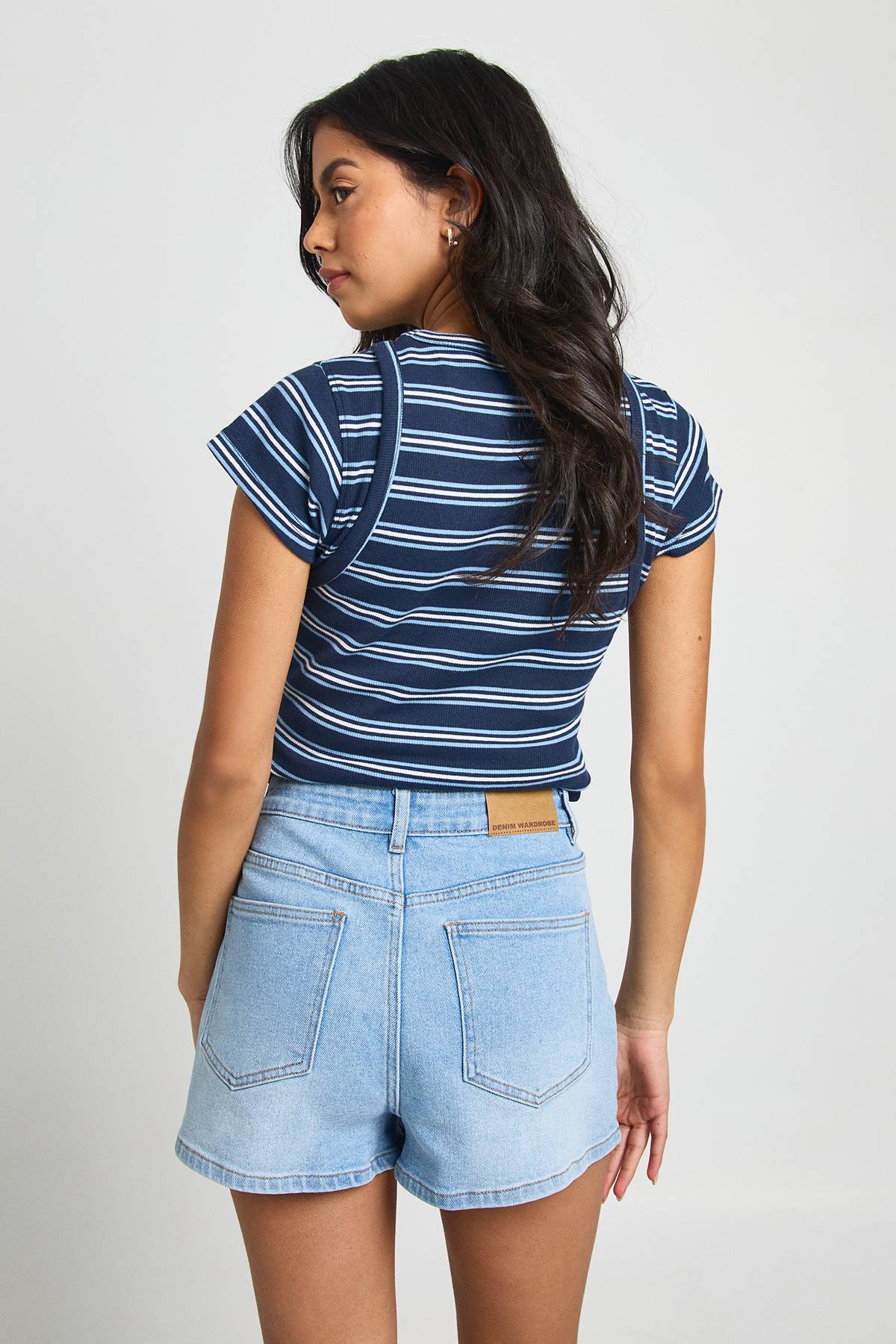 boohoo Short Mini Avec Détail De Poches Avant