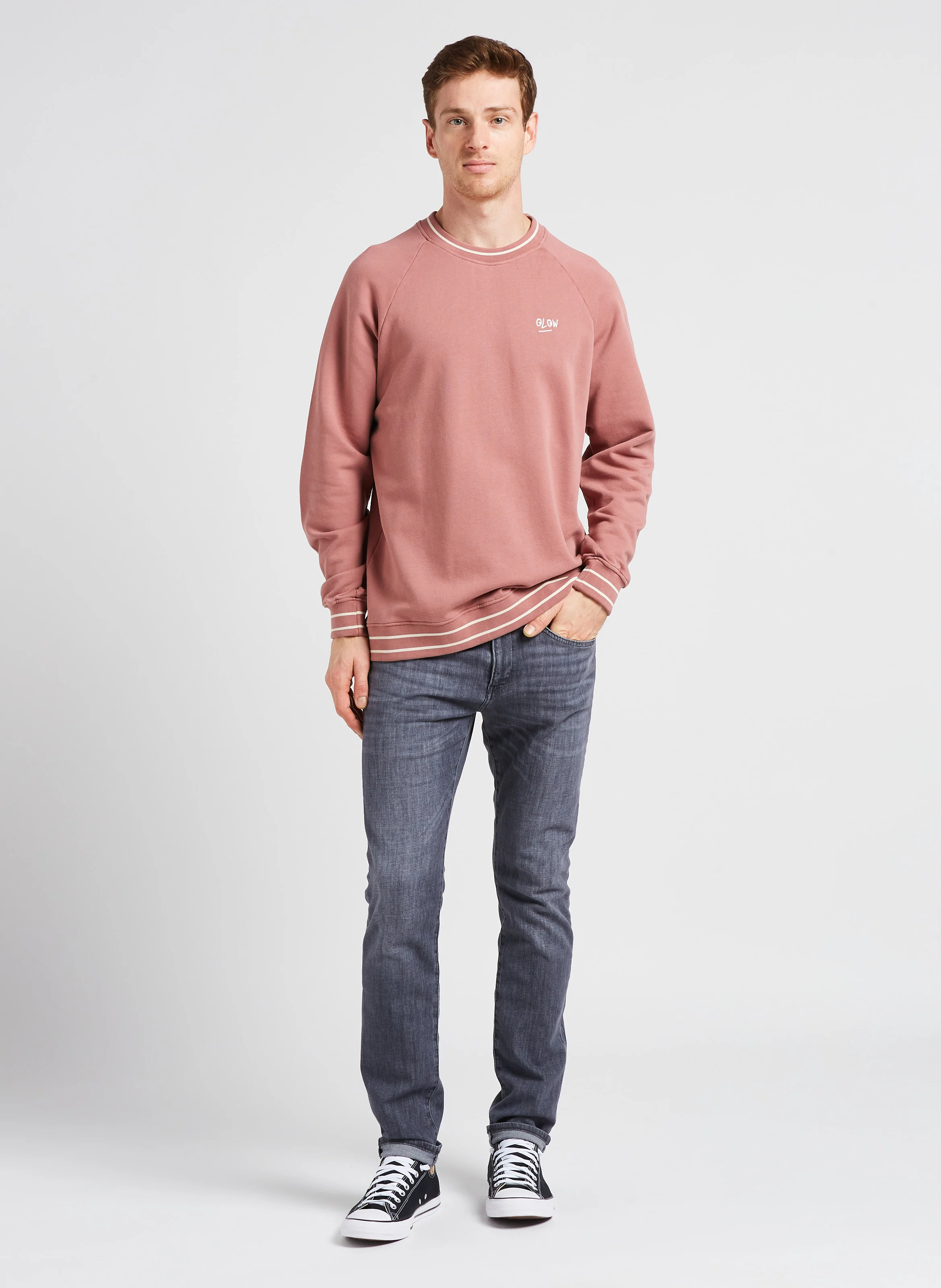CRUZ - Sweat col rond regular-fit brodé en coton bio | Marron
