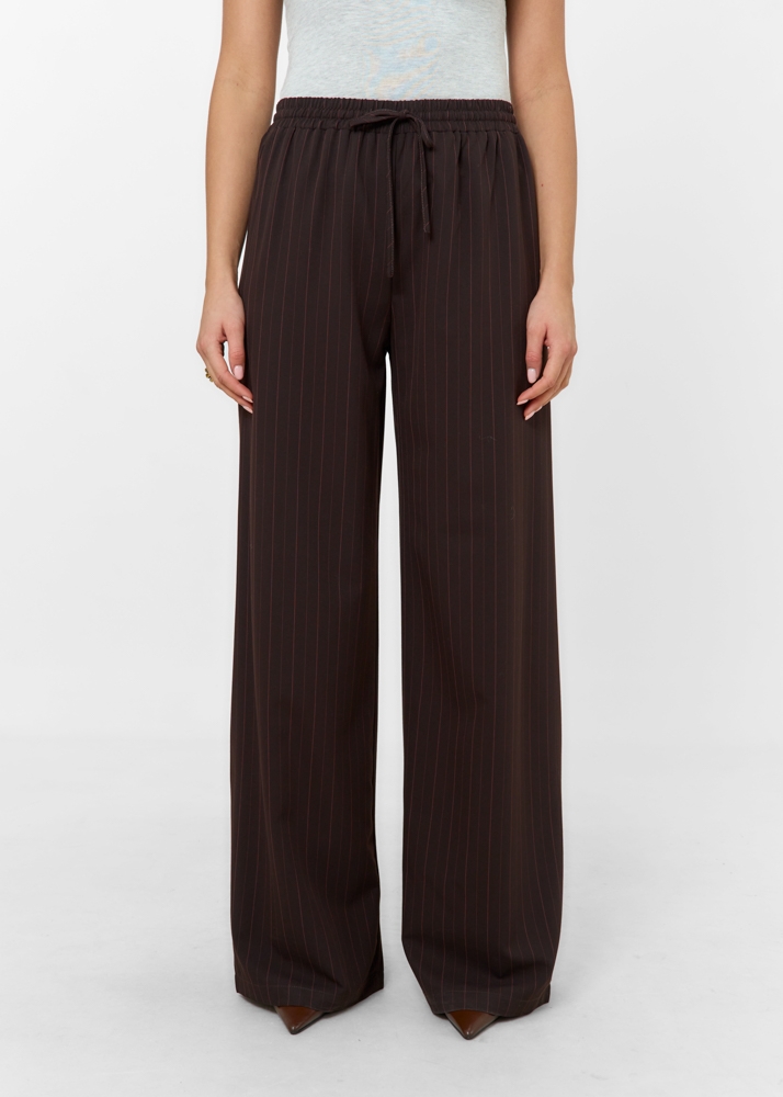 Karlijn broek choco bruin