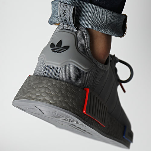 Baskets NMD R1 GX9524 Grey Three Grey Five