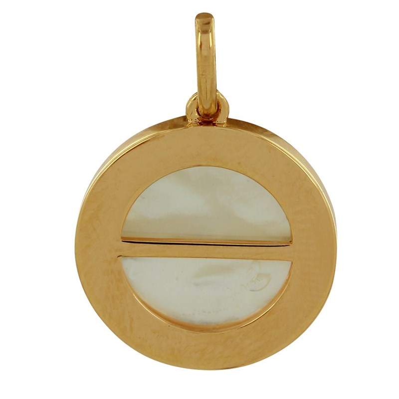 Pendentif Plaqué Or et Nacre Médaille Ronde Croix de Saint Benoit