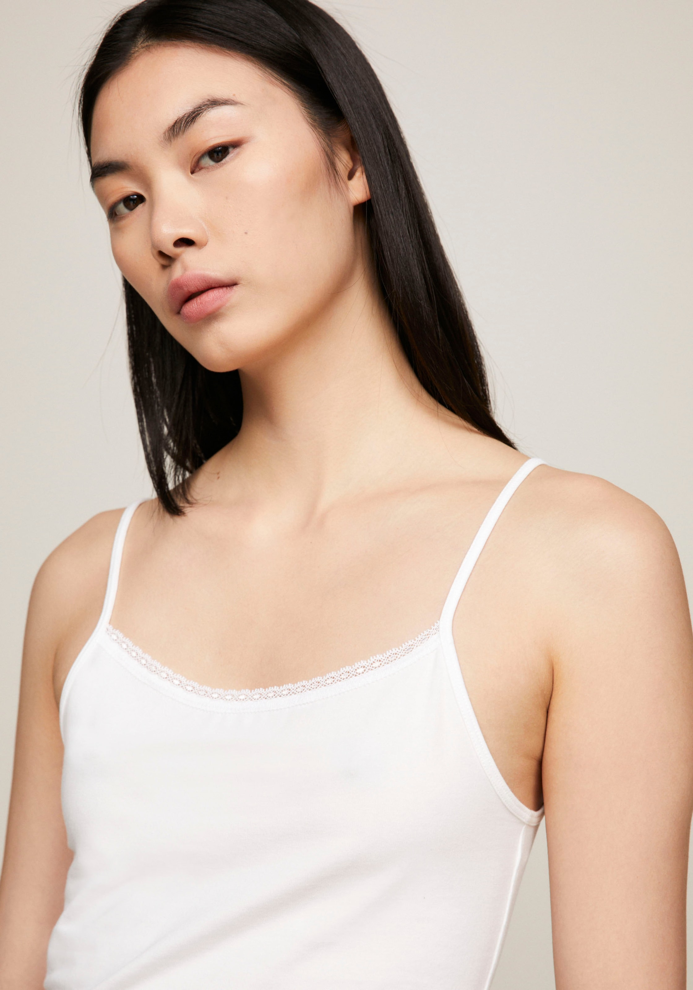 Tommy Hilfiger Underwear Spaghettitop »2 PACK CAMI WITH LACE«, 2er-Packer Packung, verstellbare Träger, Spitzenbesatz am Ausschnitt