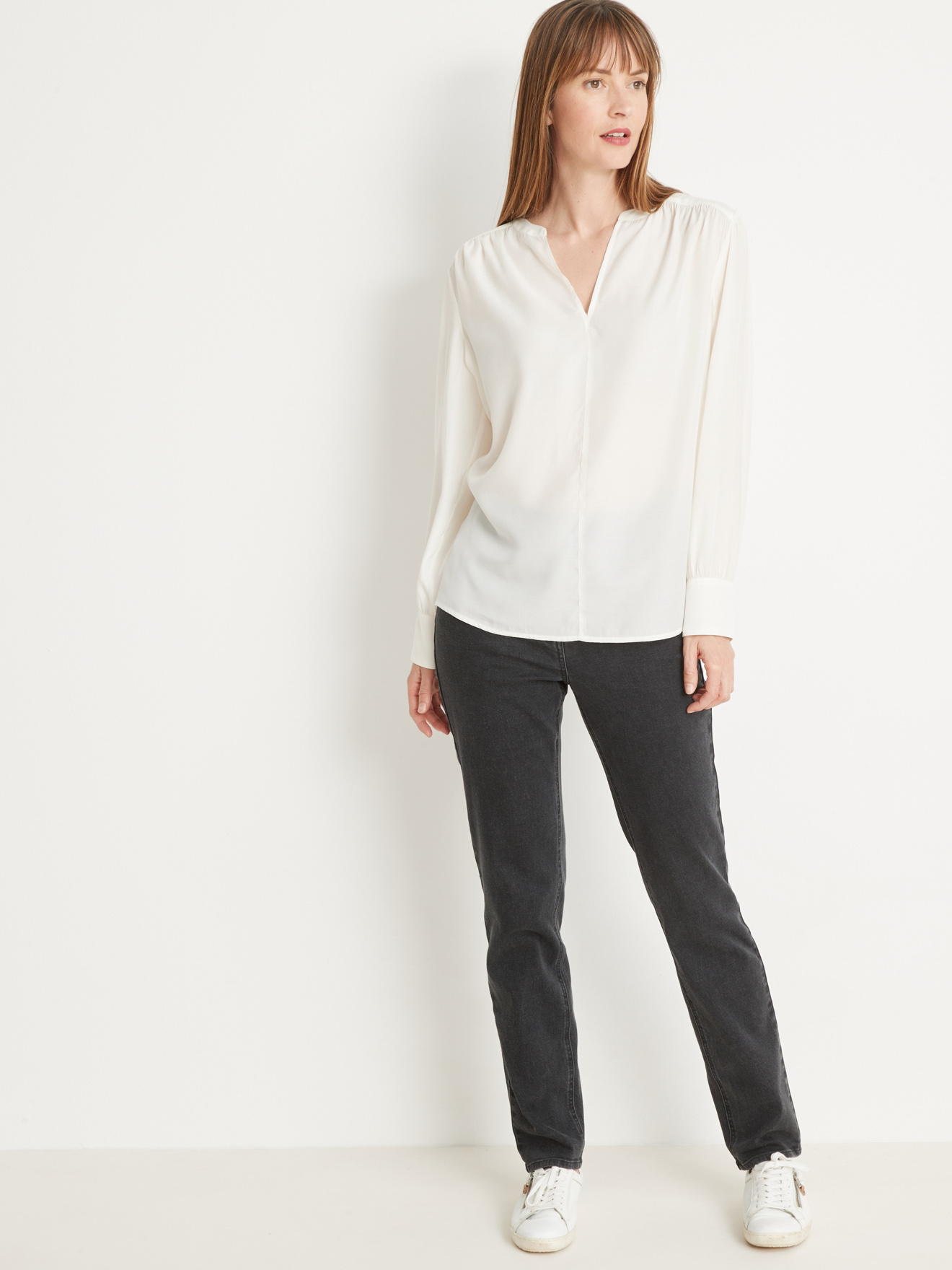 Blouse ample, manches longues