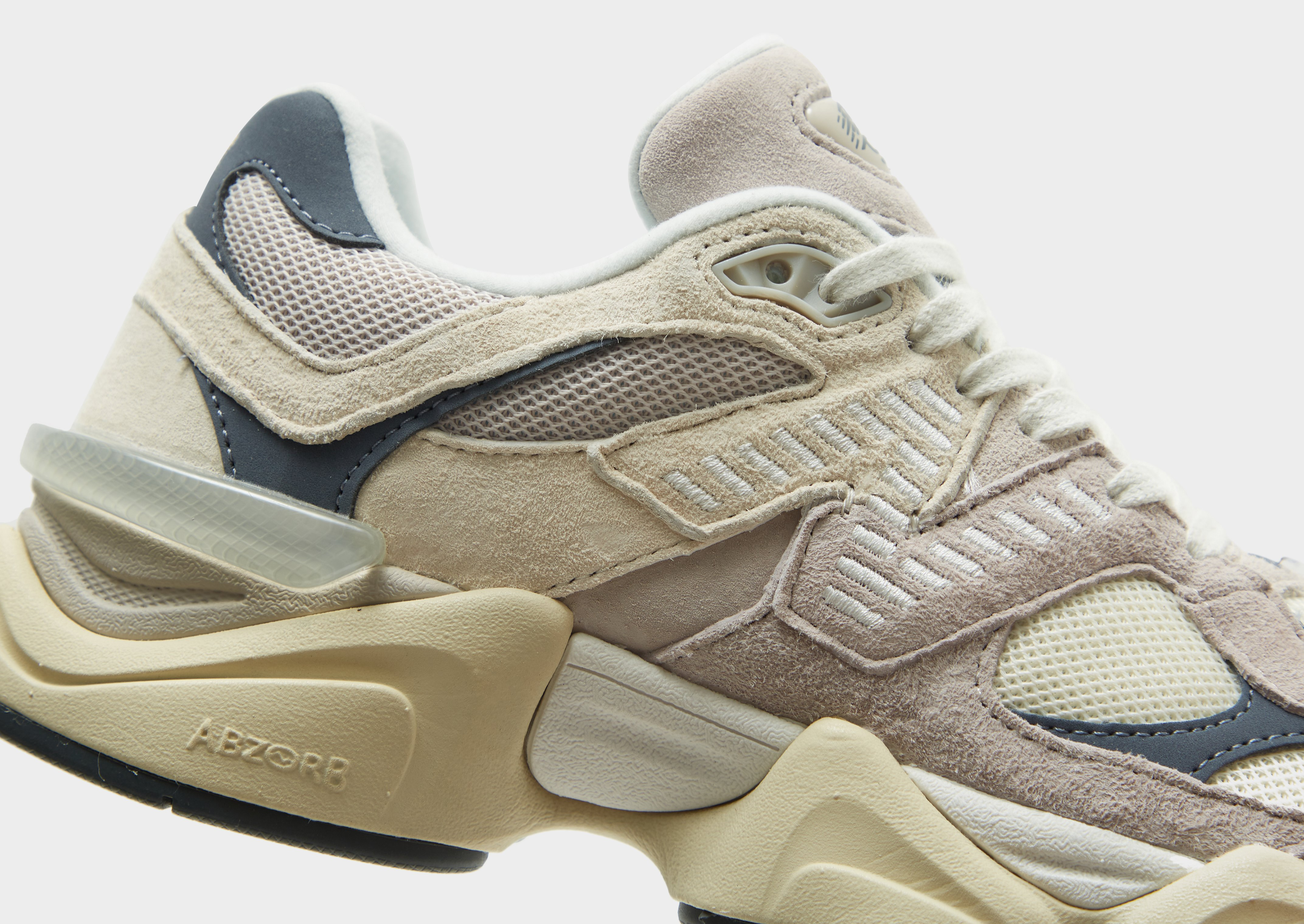 New Balance 9060 Femme