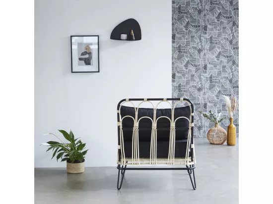 Fauteuil en rotin et métal noir