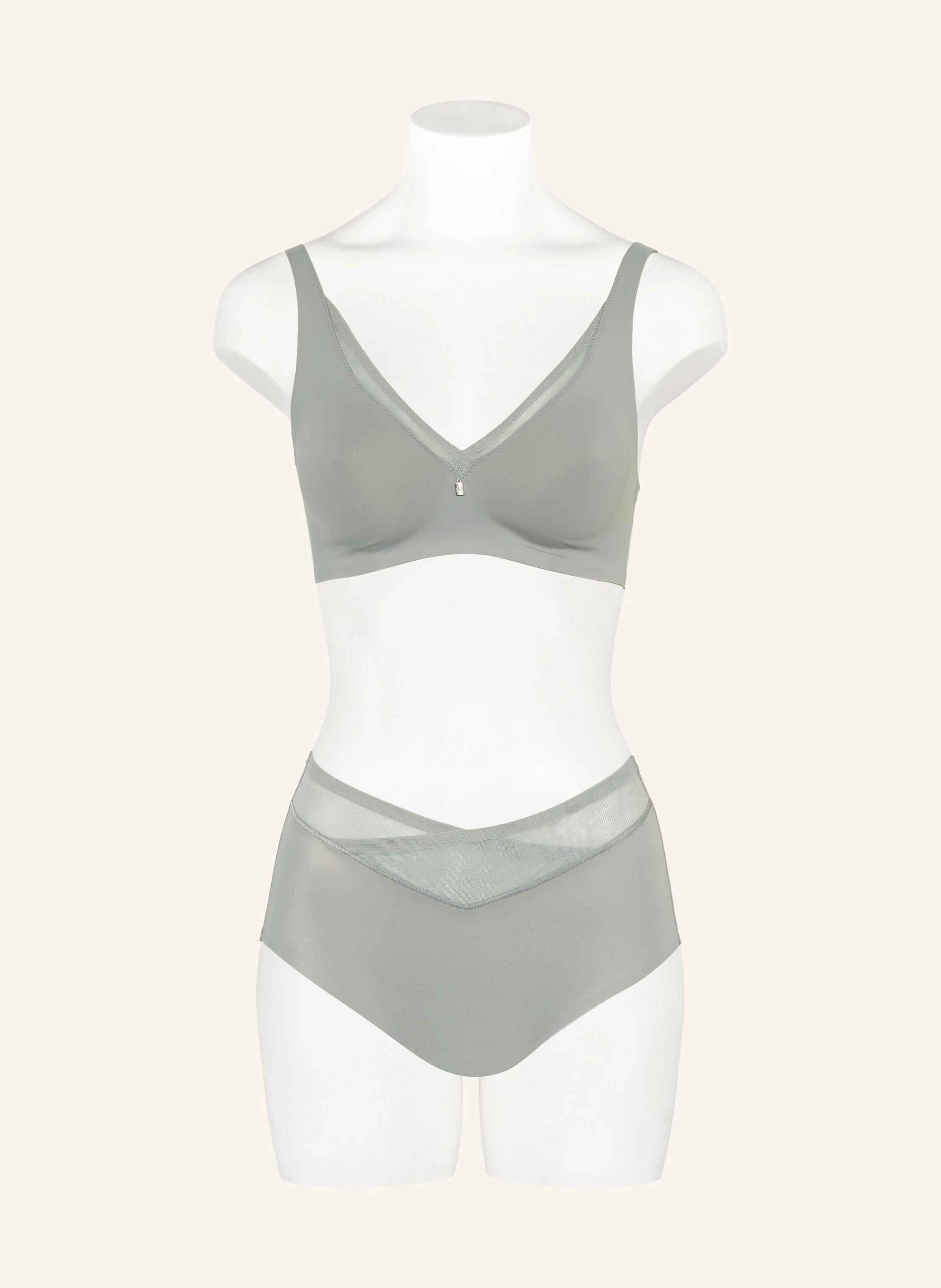 Triumph Shape-Slip TRUE SHAPE SENSATION