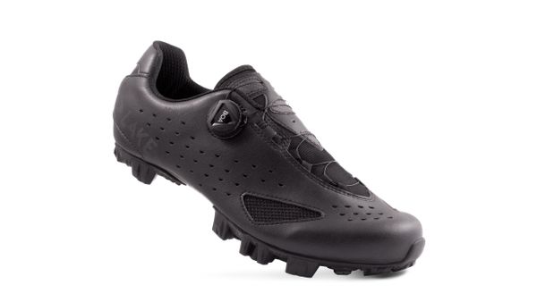 MX177X MTB-Schuhe - breitere Passform  schwarz-schwarz  42