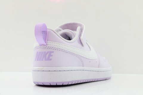 Nike Sneaker