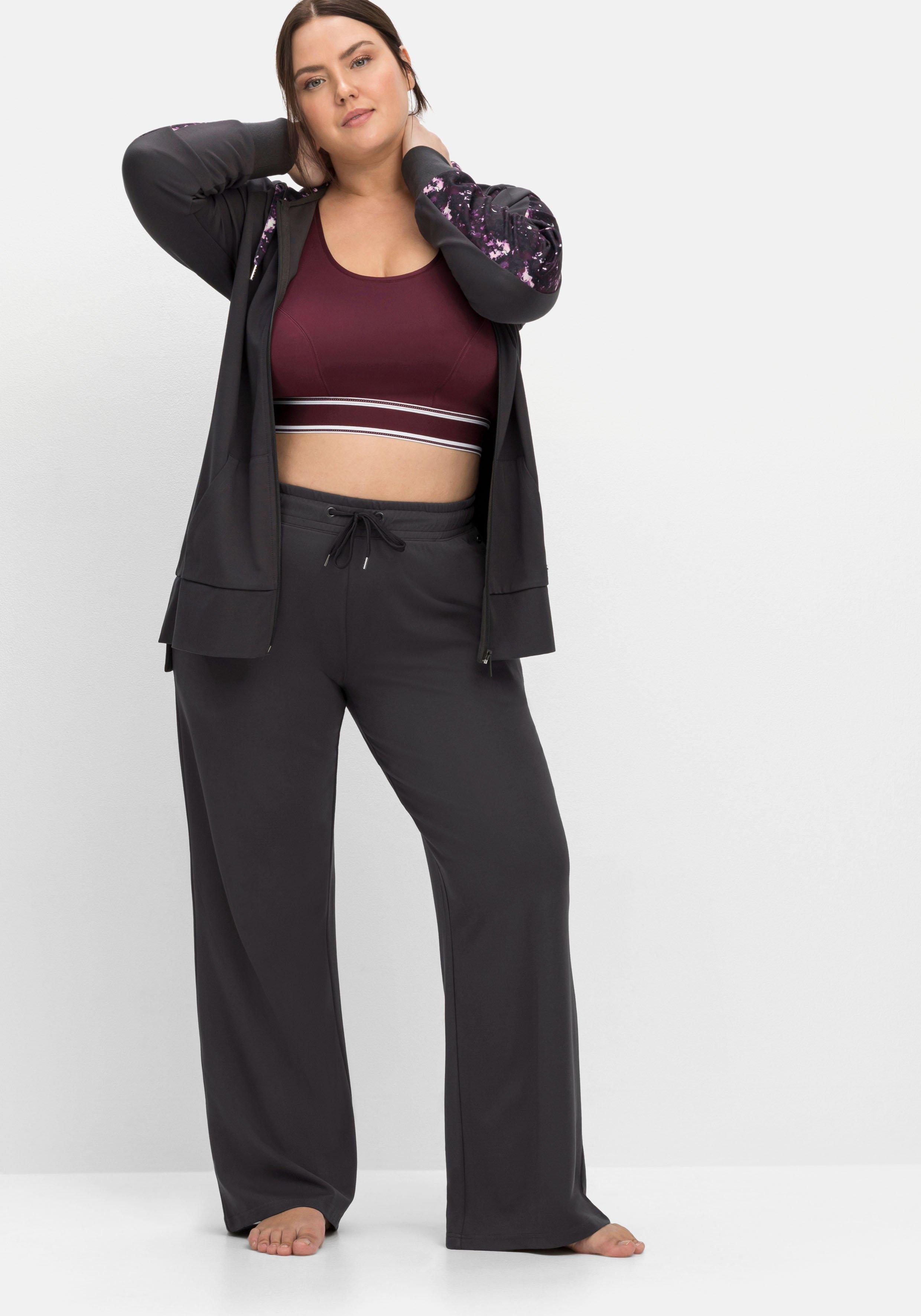 Sporthose aus Funktionsmaterial, mit Gummibund