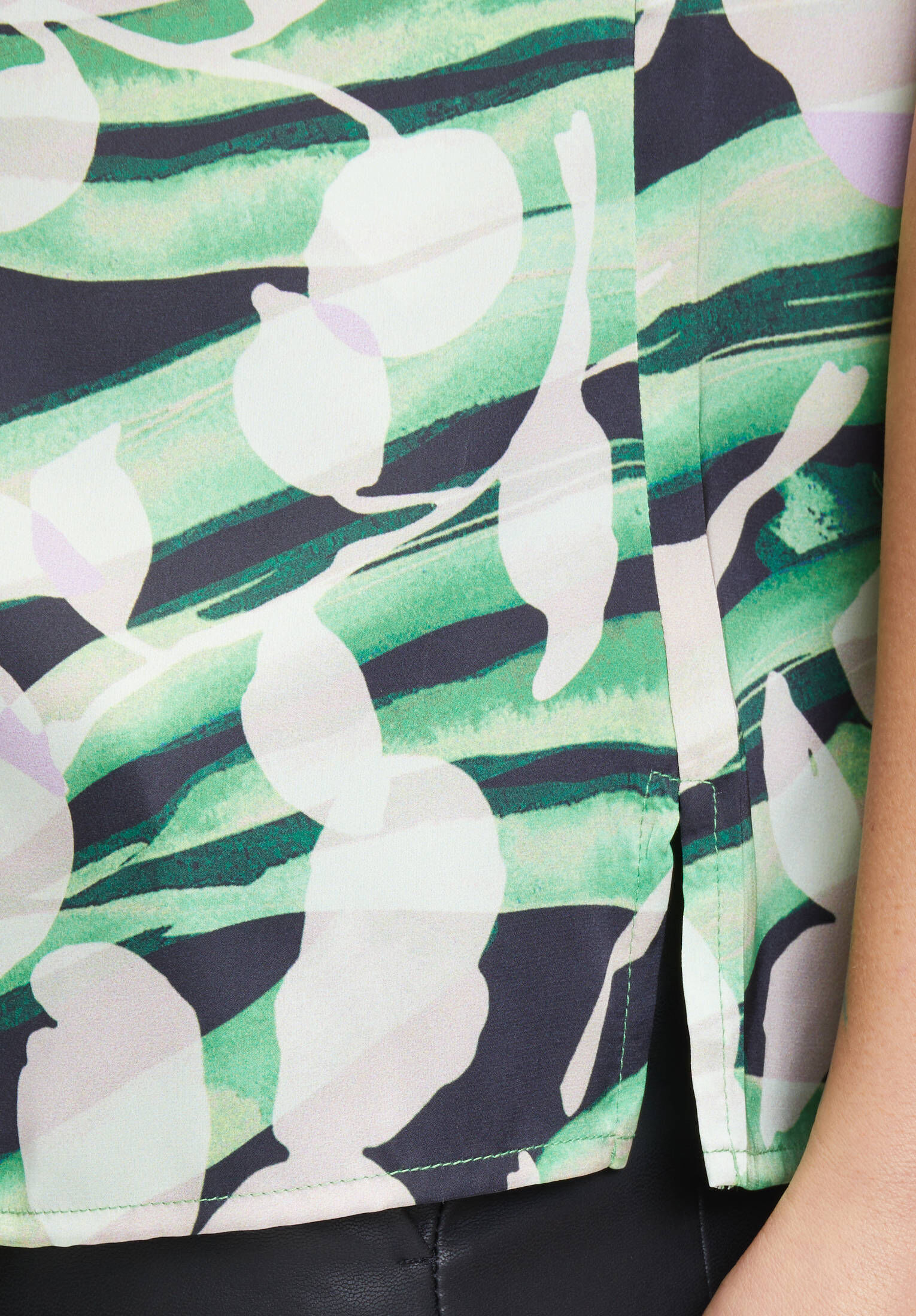 Betty & Co| Damen Schlupfbluse kurzarm