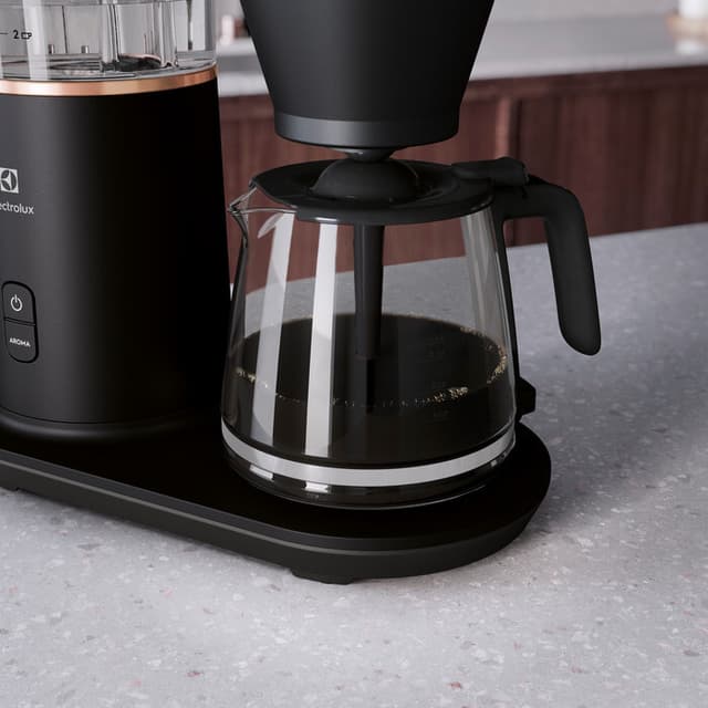 Electrolux Explore 7 kaffemaskine E7CM14GB