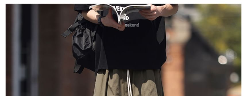 Nightbell - Effen shorts met trekkoord in de taille en plooien