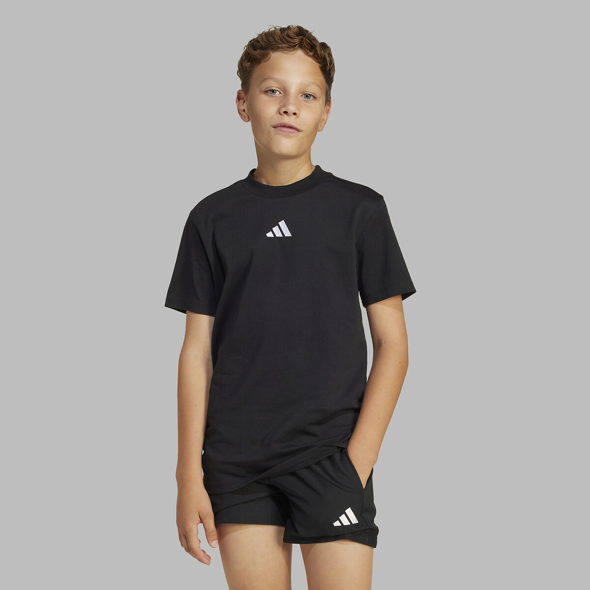 ROUPAS ESPORTIVAS ADIDAS<br>Camiseta de manga curta