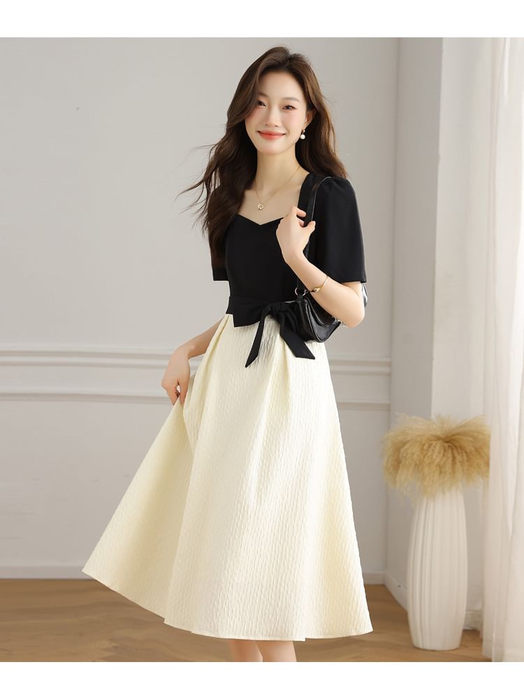 EFO - Korte mouw V-hals two-tone strik mini A-lijn jurk / midi-jurk