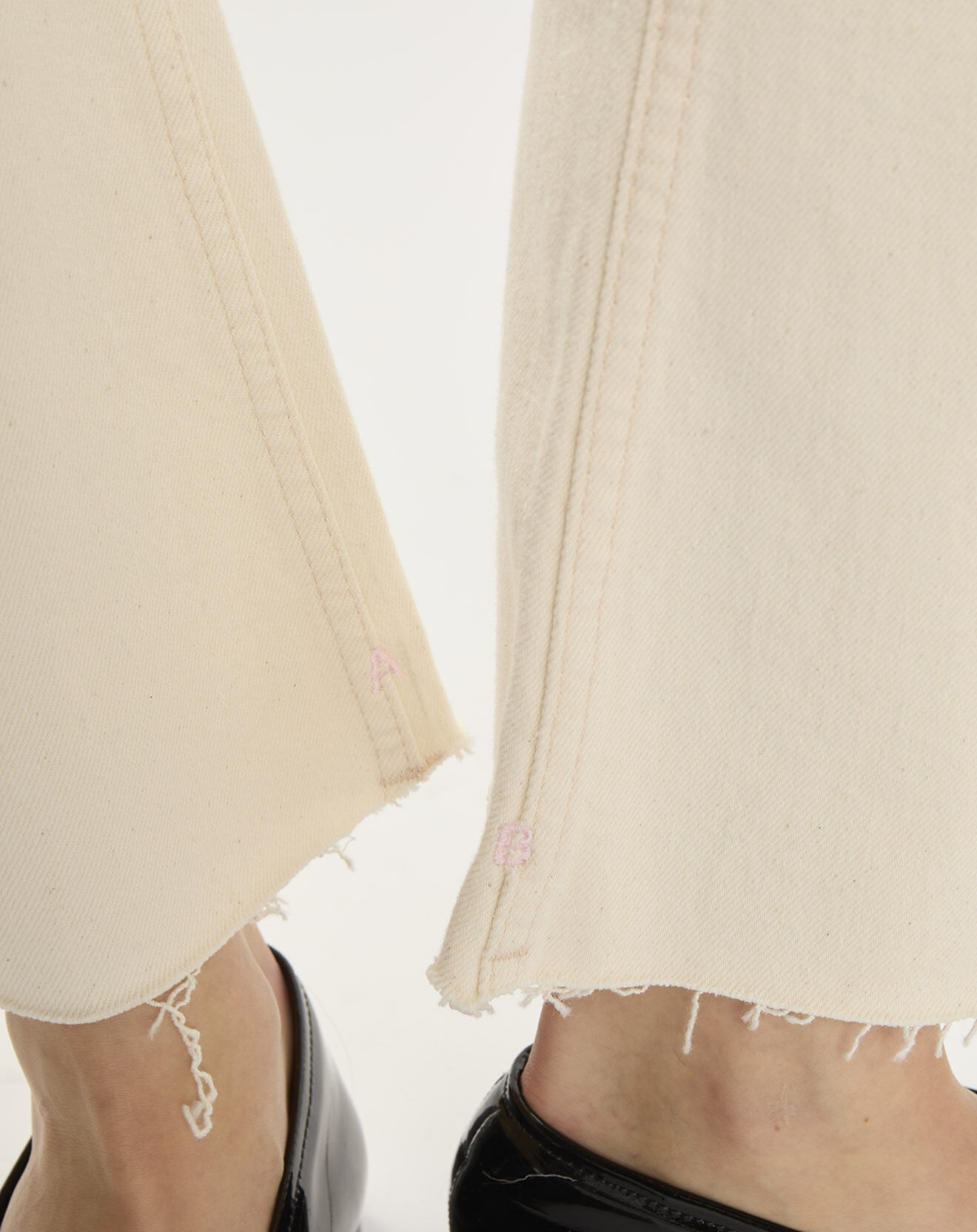 Scotch & Soda Jean en Coton Bio mélangé Flare The Kick Cropped écru