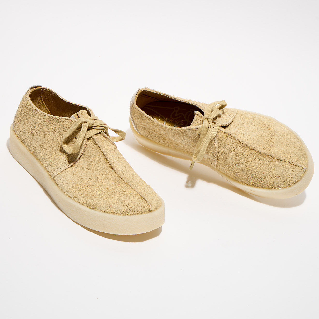 Clarks Originals Derbies en Velours de Cuir texturé Trek Cup beiges