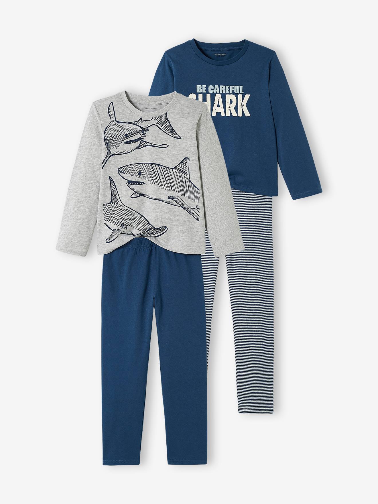 Conjunto com 2 pijamas 
