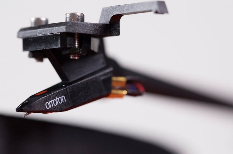 Pro-Ject - VT-E R - Platenspeler - Zwart - Analoog & Digitaal