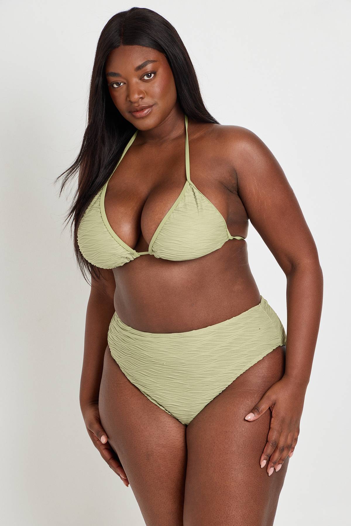 boohoo Ensemble Bikini Grande Taille Triangle Texturé Et Taille Haute