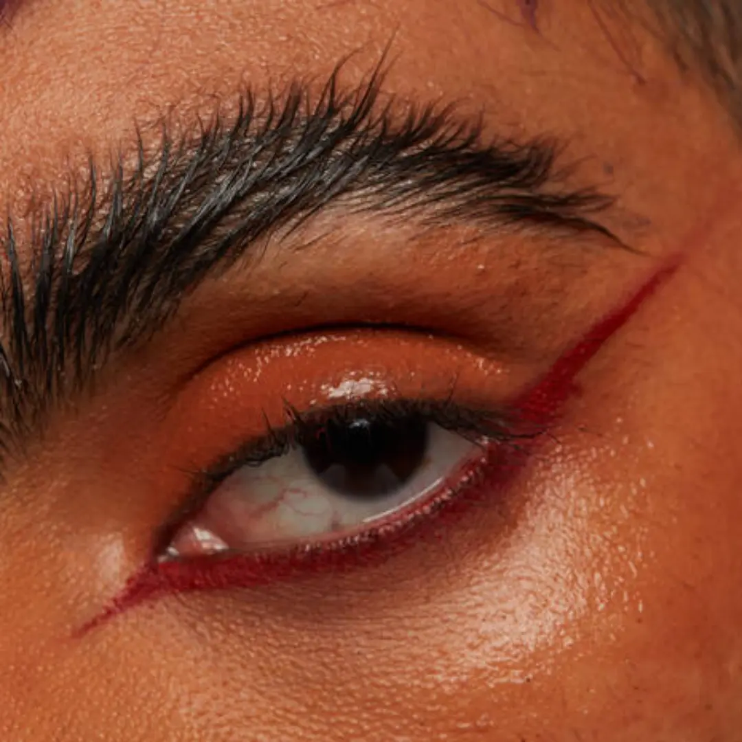 Vivid Brights Liquid Liner On Red