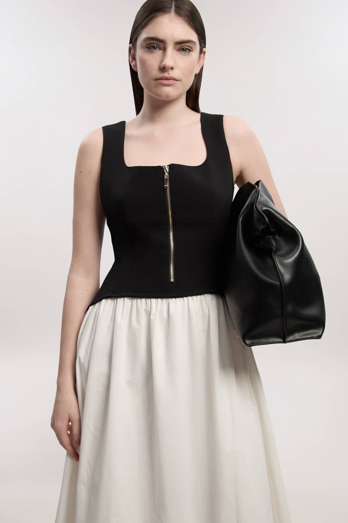 KarenMillen Robe Midi Ajustée À Jupe Évasée En Mélange De Coton Stretch Compact