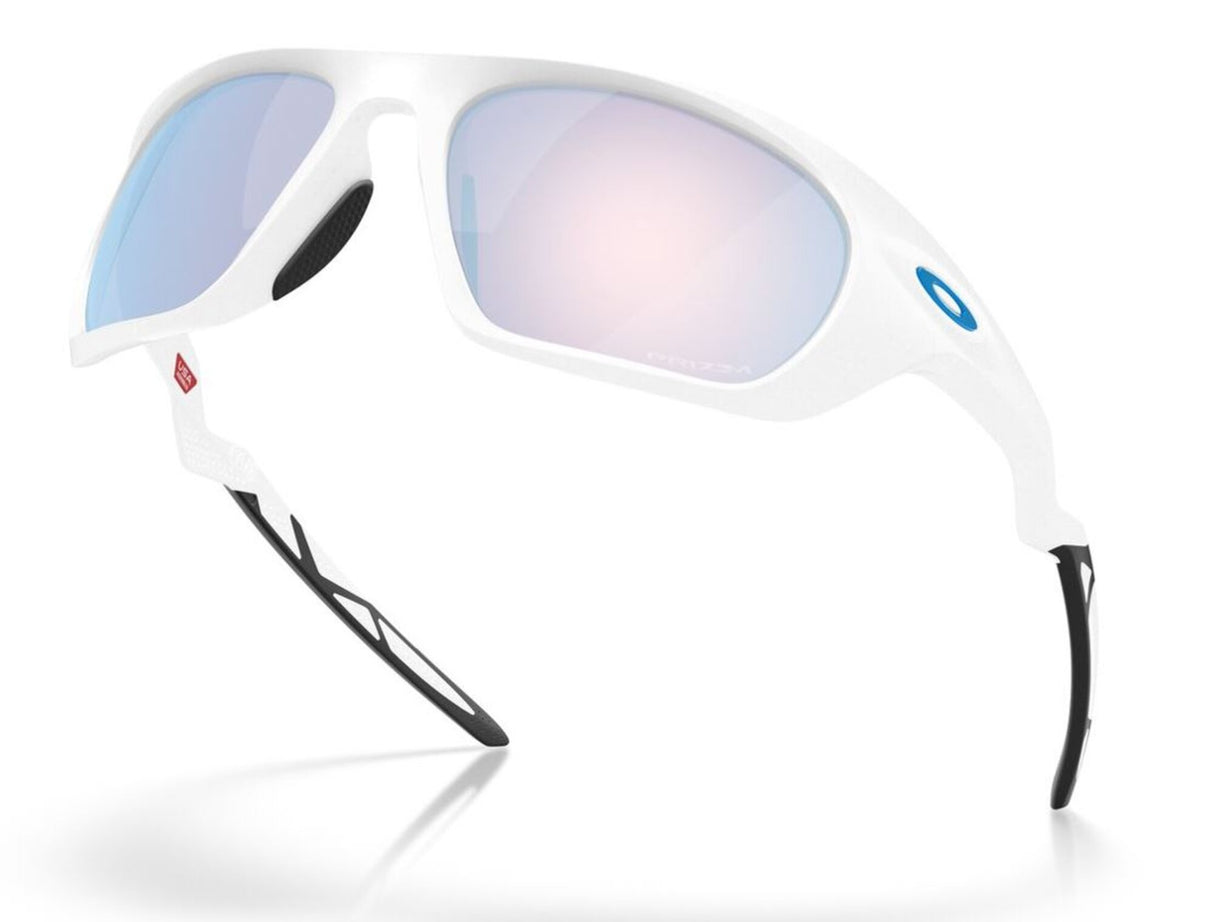 Oakley<br>Lateralis