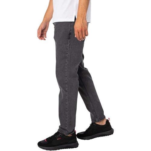 BOSS - Vaqueros 634 Tapered Fit Gris