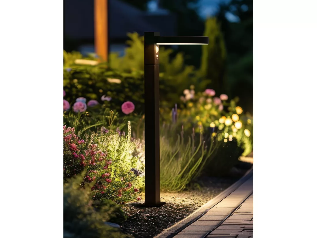 Borne solaire extérieure LED PARKERS Avec détecteur de mouvement Noir