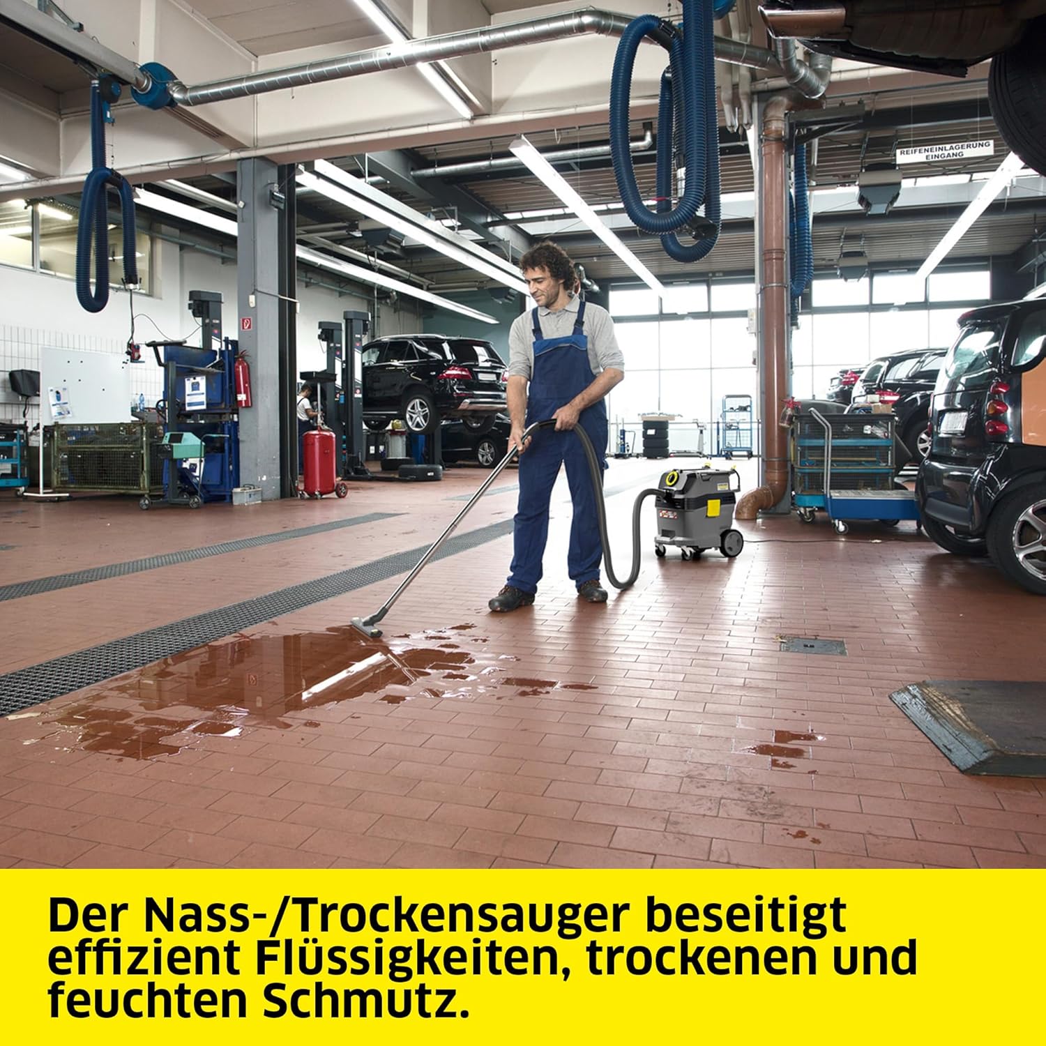 Karcher Nass- und Trockensauger NT 30/1 Tact L, Leistung: max. 1380 W, Flachfaltenfilter, Kunststoffbehälter: 30 l, Saugschlauch: 2,5 m, Krümmer, breite Nass-/Trockenbodendüse (360 mm), Fugendüse