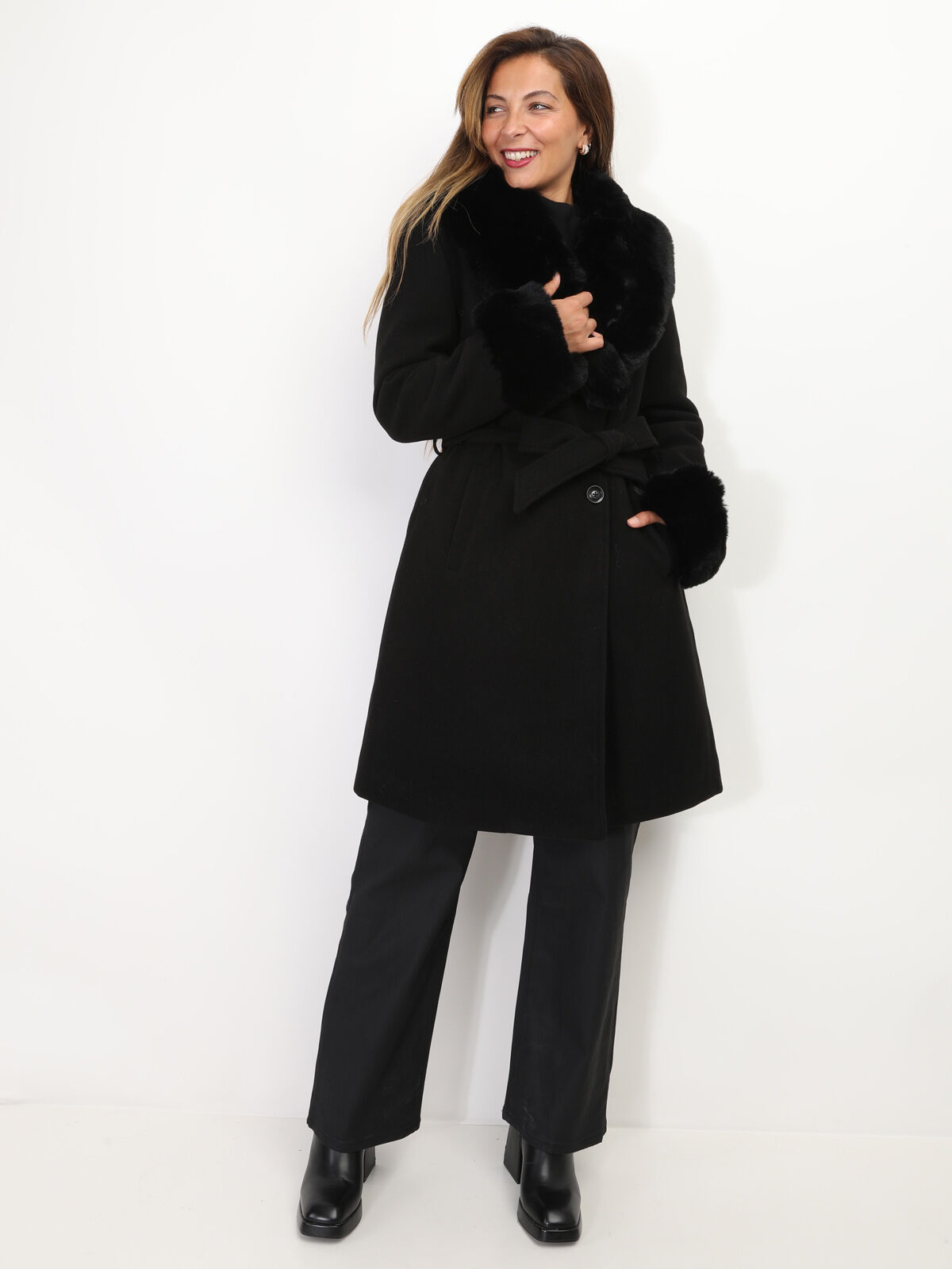 Manteau bi-matière à col et manches fourrés- Noir