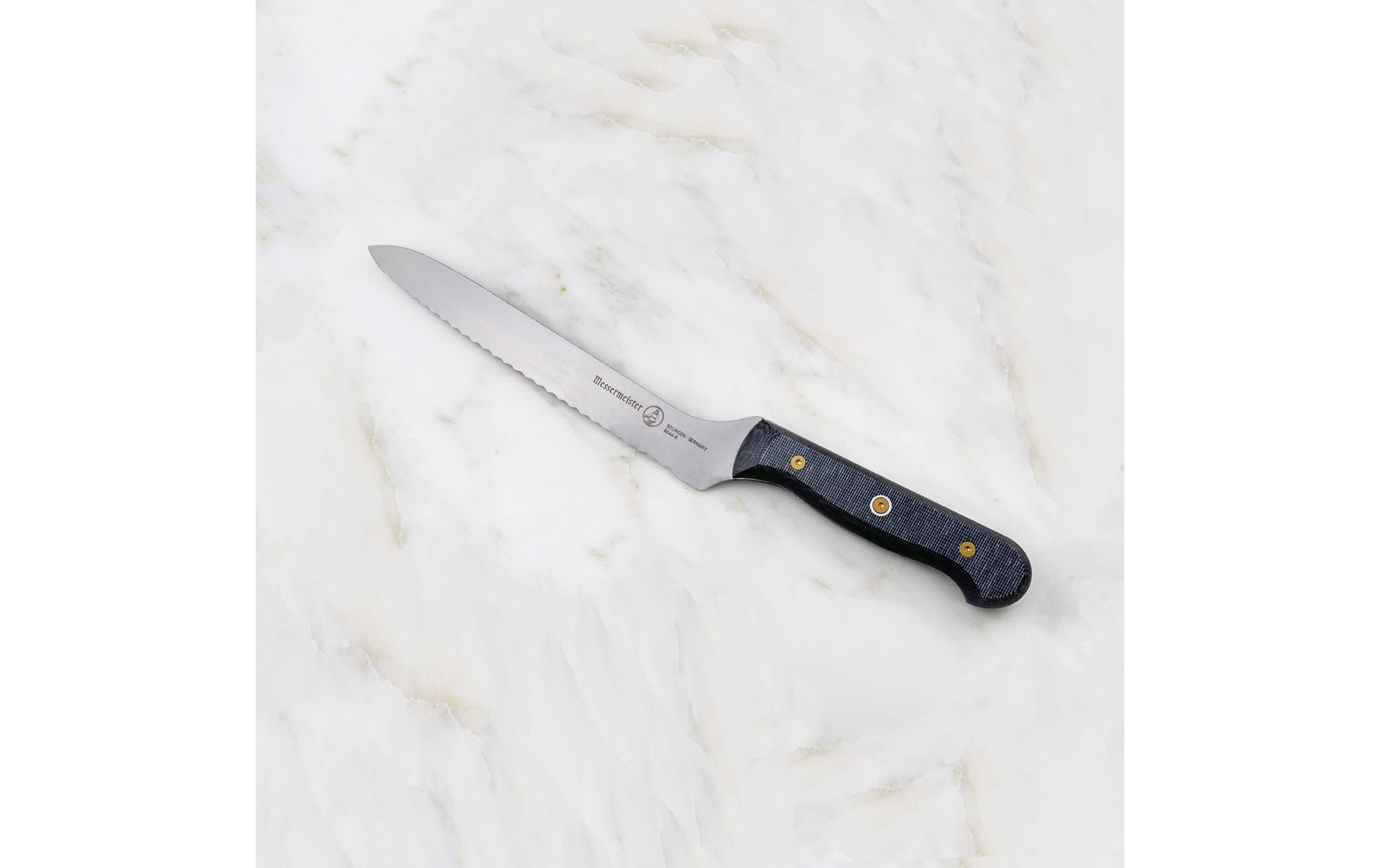Brotmesser Custom 20 cm, Blau/SilberOffset-Messer mit Wellenschliff