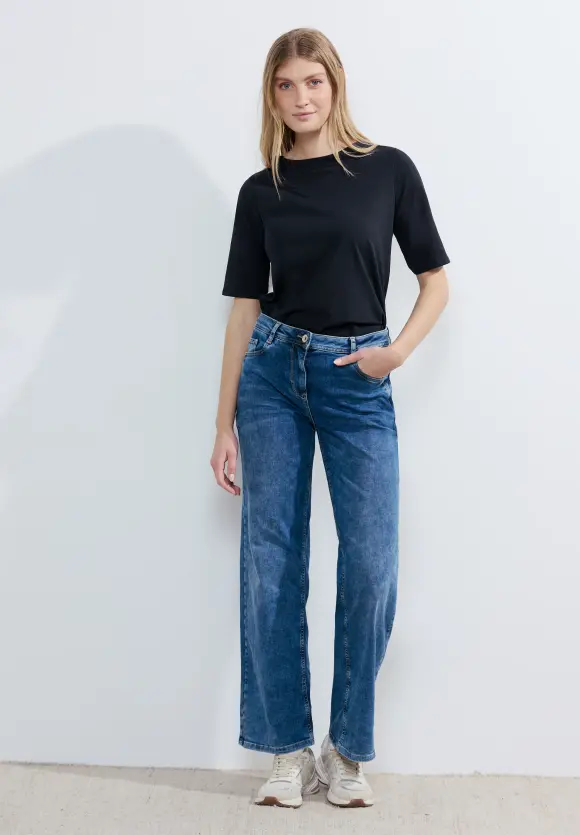 Basic T-Shirt - universal blue