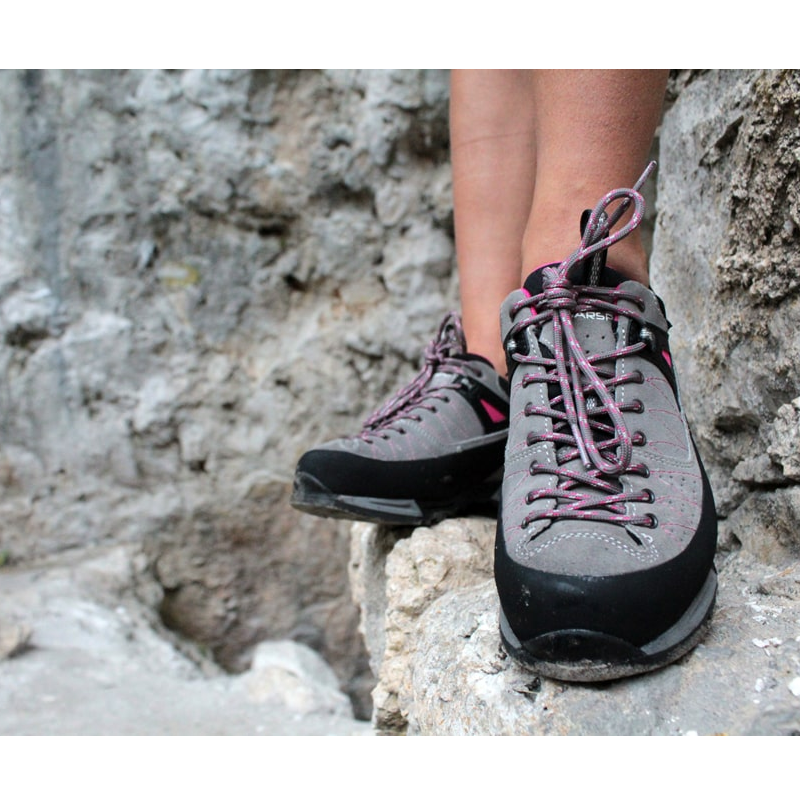 Garsport Mountain Tech Low WP grijze dames wandelschoenen