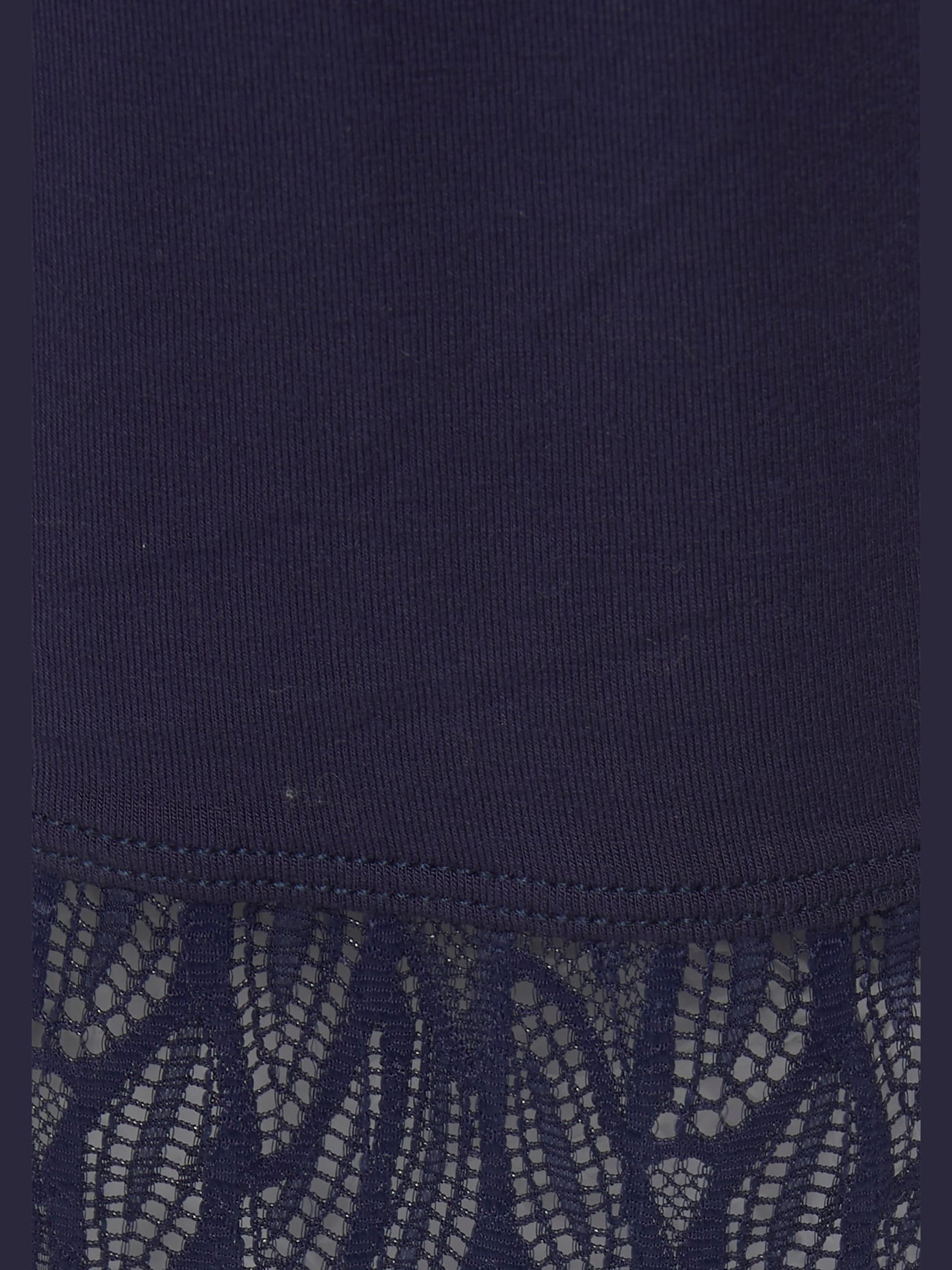 Pantalon de nuit pantalon long avec détails en dentelle