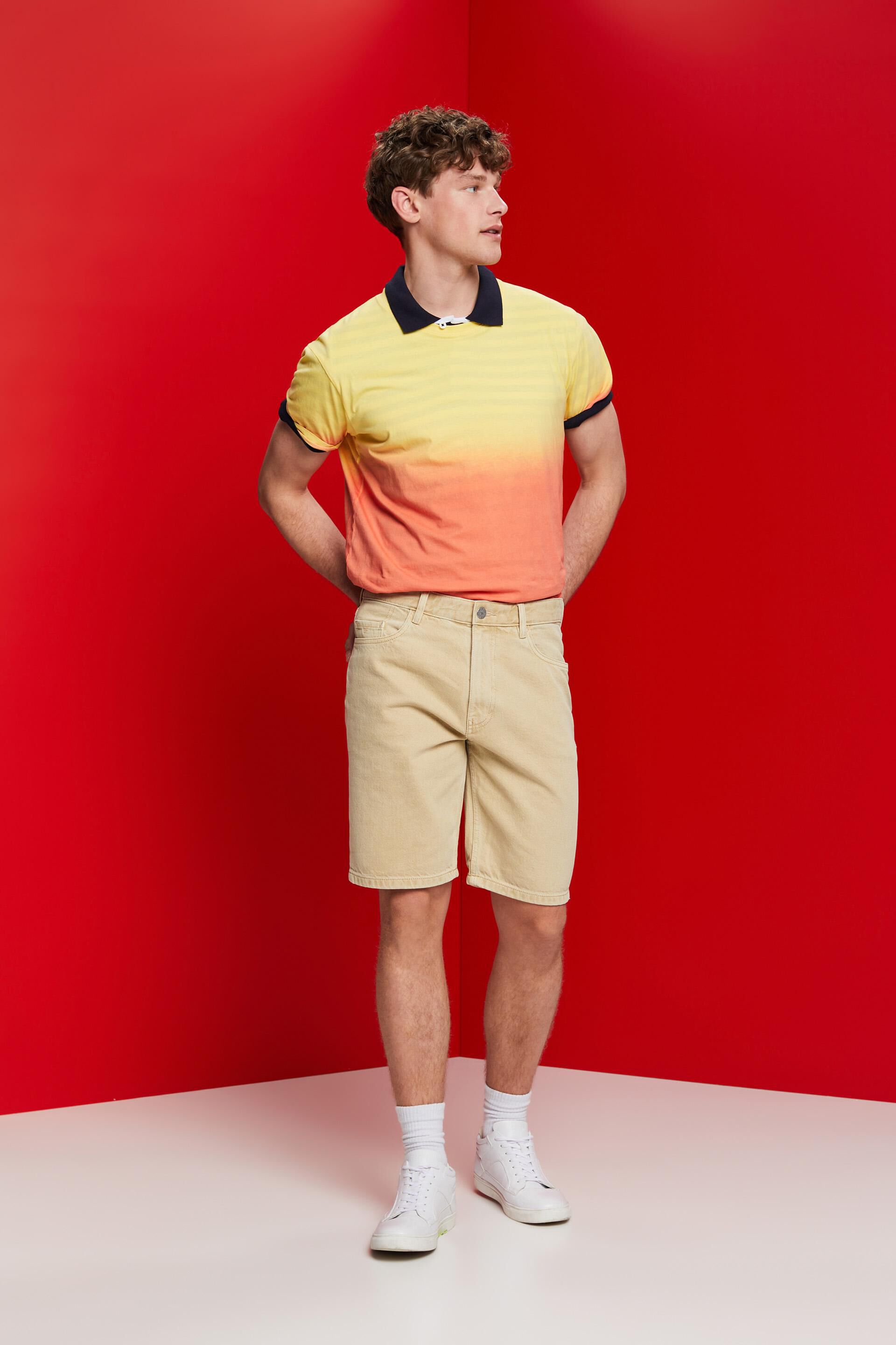 Short en denim coloré