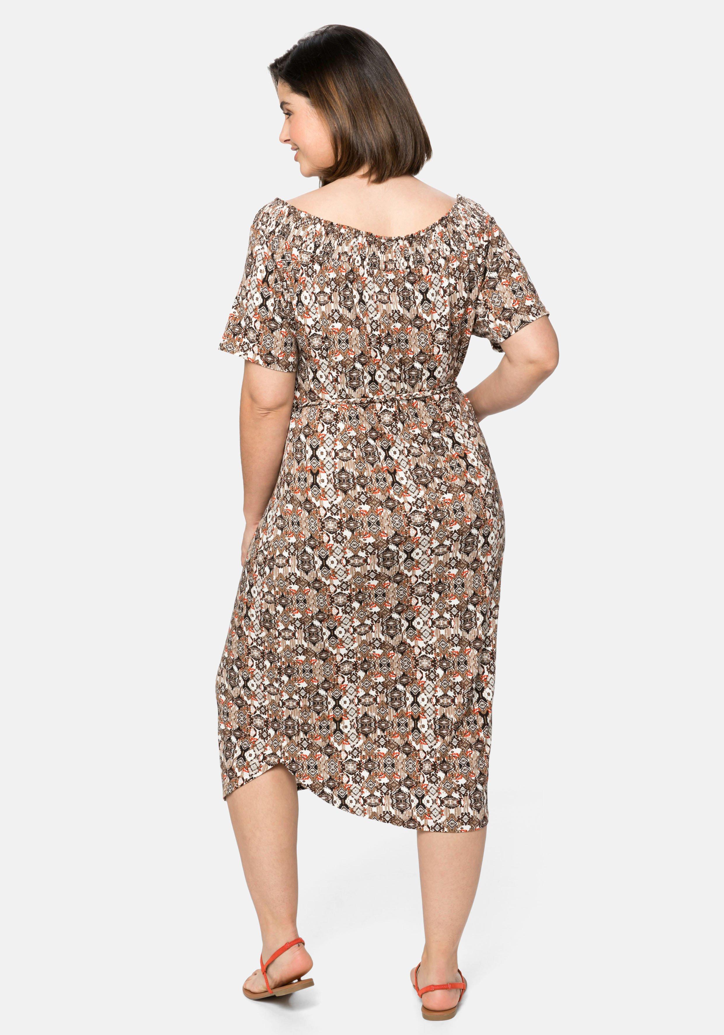 Jerseykleid mit Bindeband und Carmenausschnitt