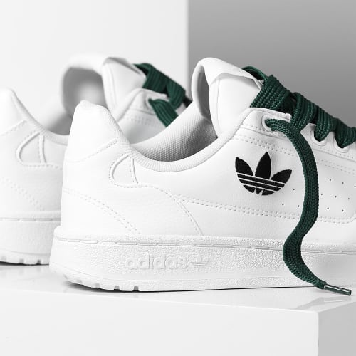 Baskets NY 90 Footwear White Core Black x Superlaced Gros Lacet Vert