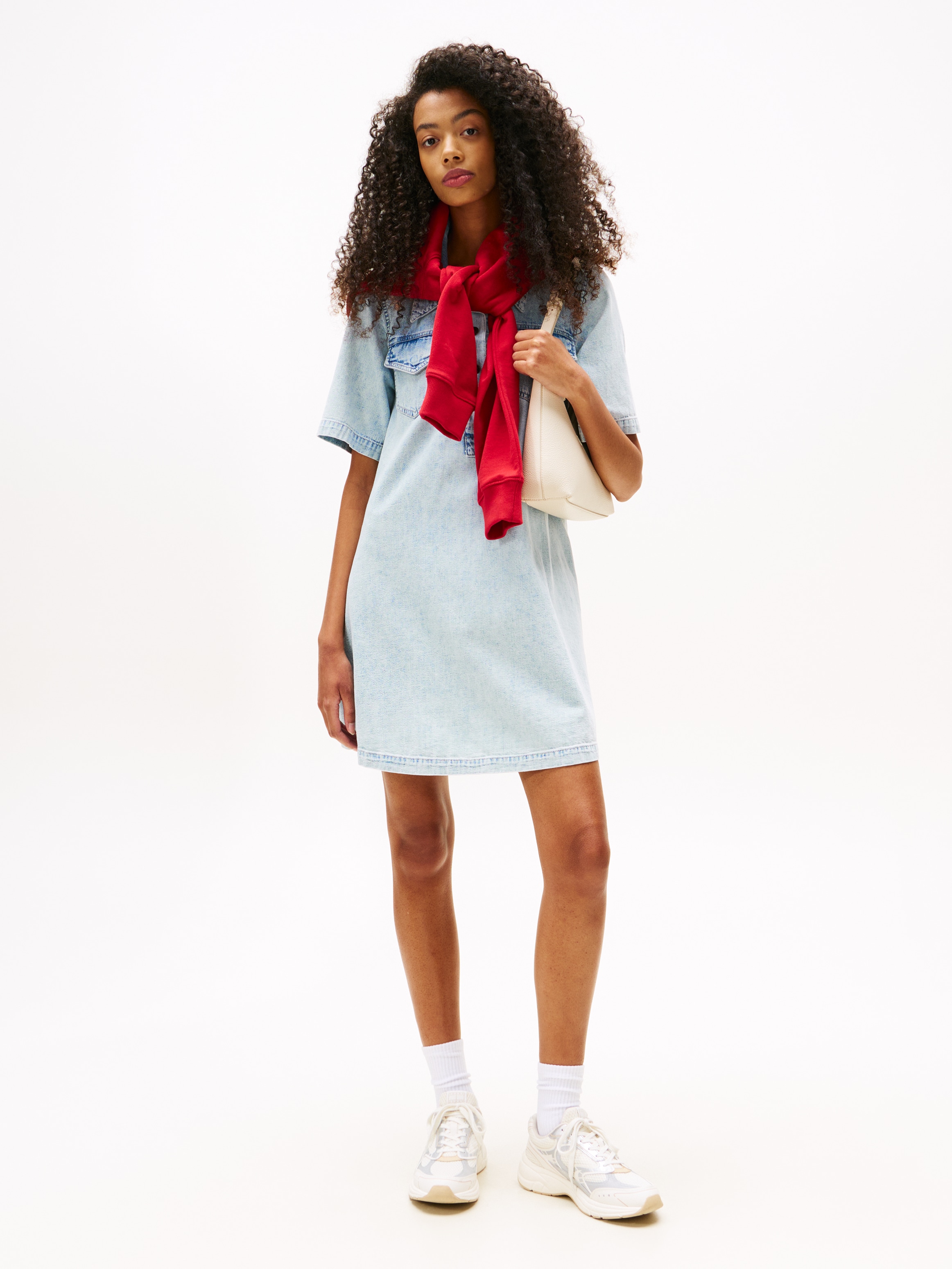 Tommy Jeans Jeanskleid »A-LINE DENIM DRESS EXT« Brusttaschen