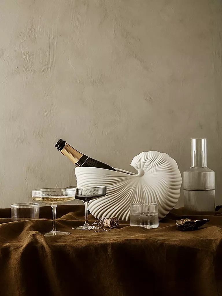 FERM LIVING Champagnerglas 2er Set RIPPLE transparent