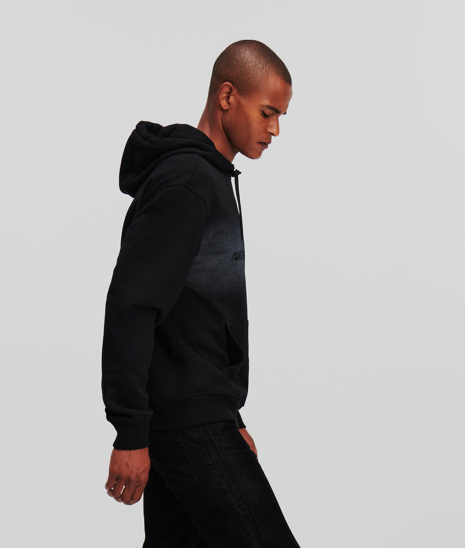 SWEAT À CAPUCHE AVEC LOGO KARL DÉGRADÉ