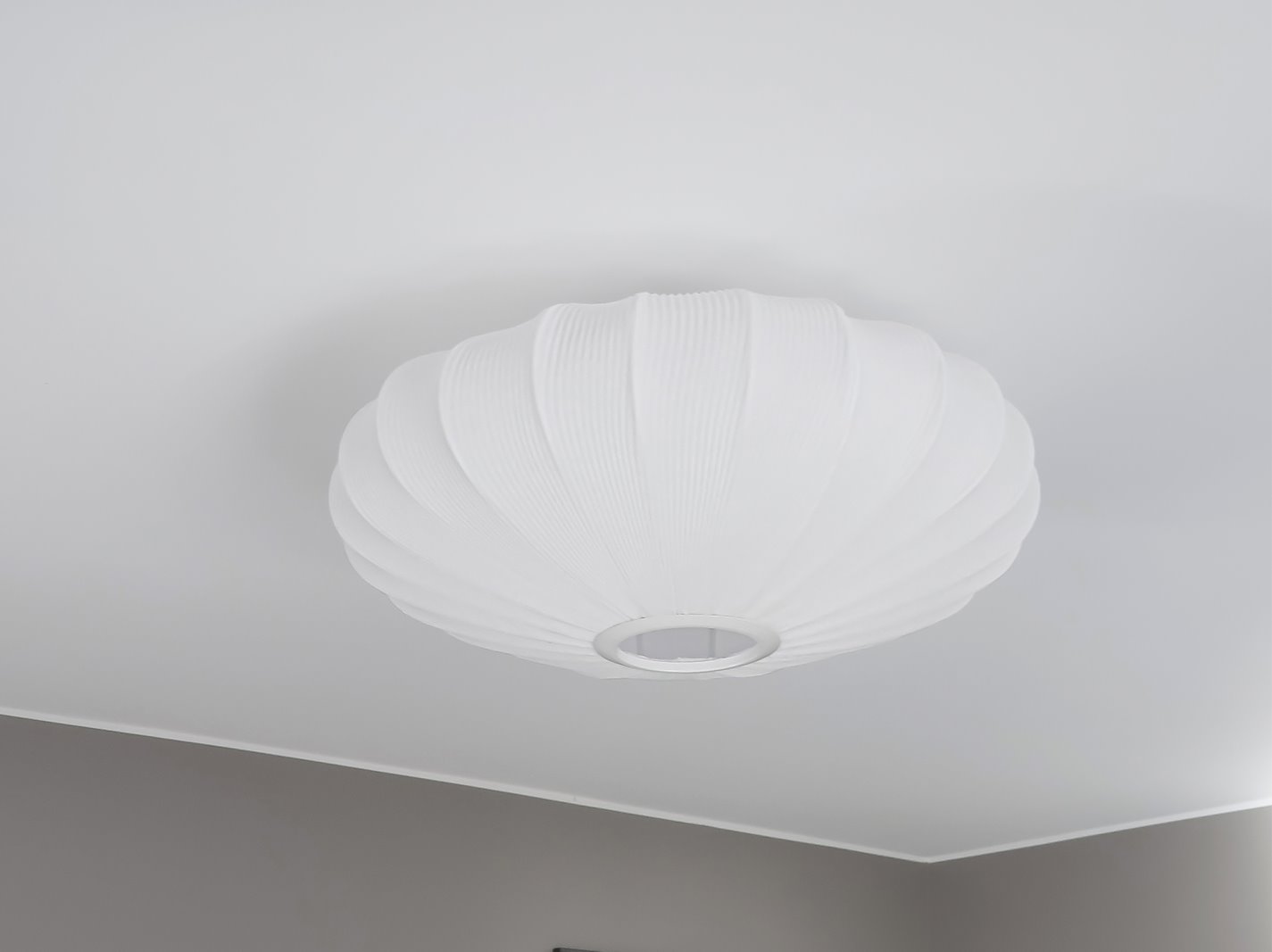 Mamsell taklampe Hvit plafond med tekstilskjerm. Ø45 cm