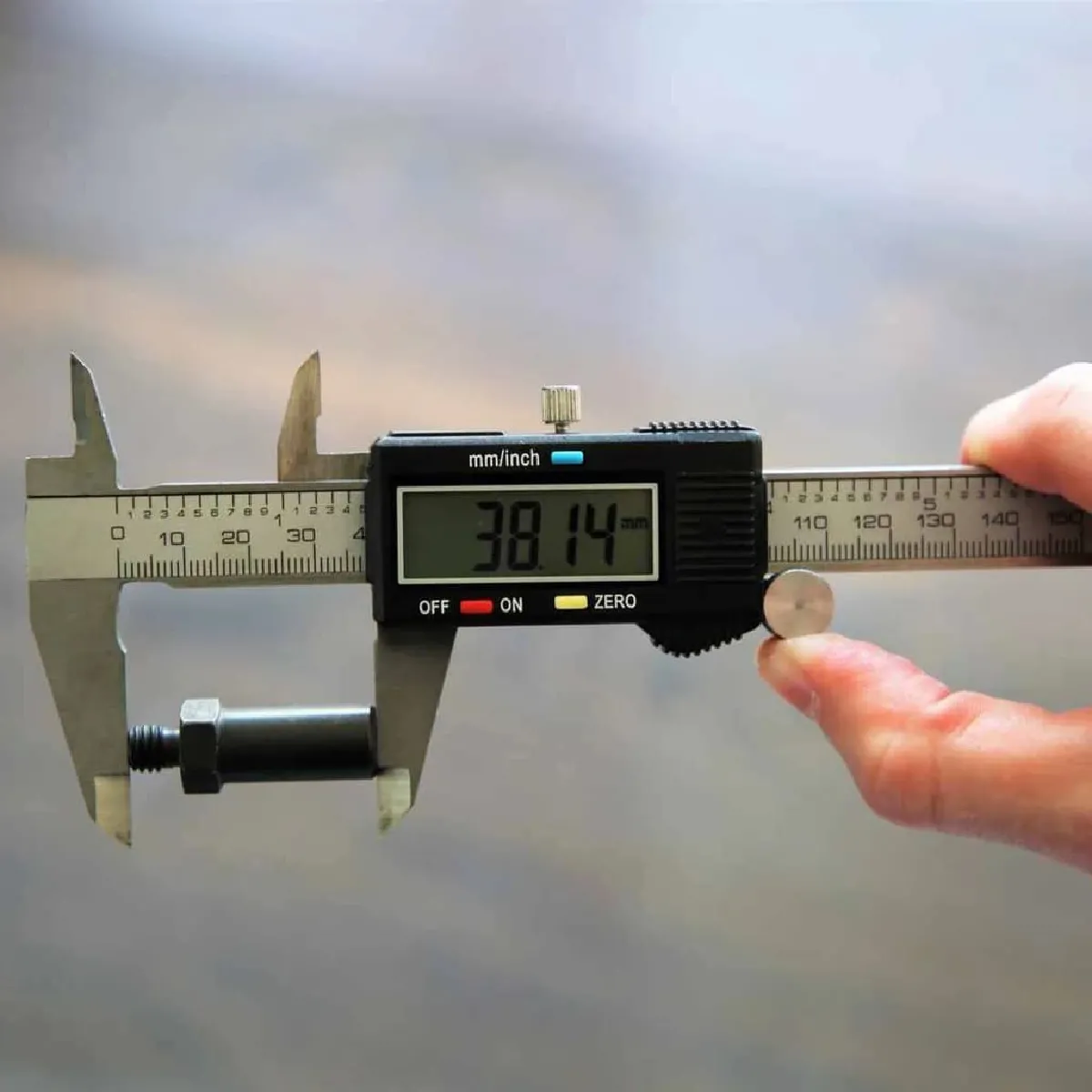Brilliant Tools Bâton numérique