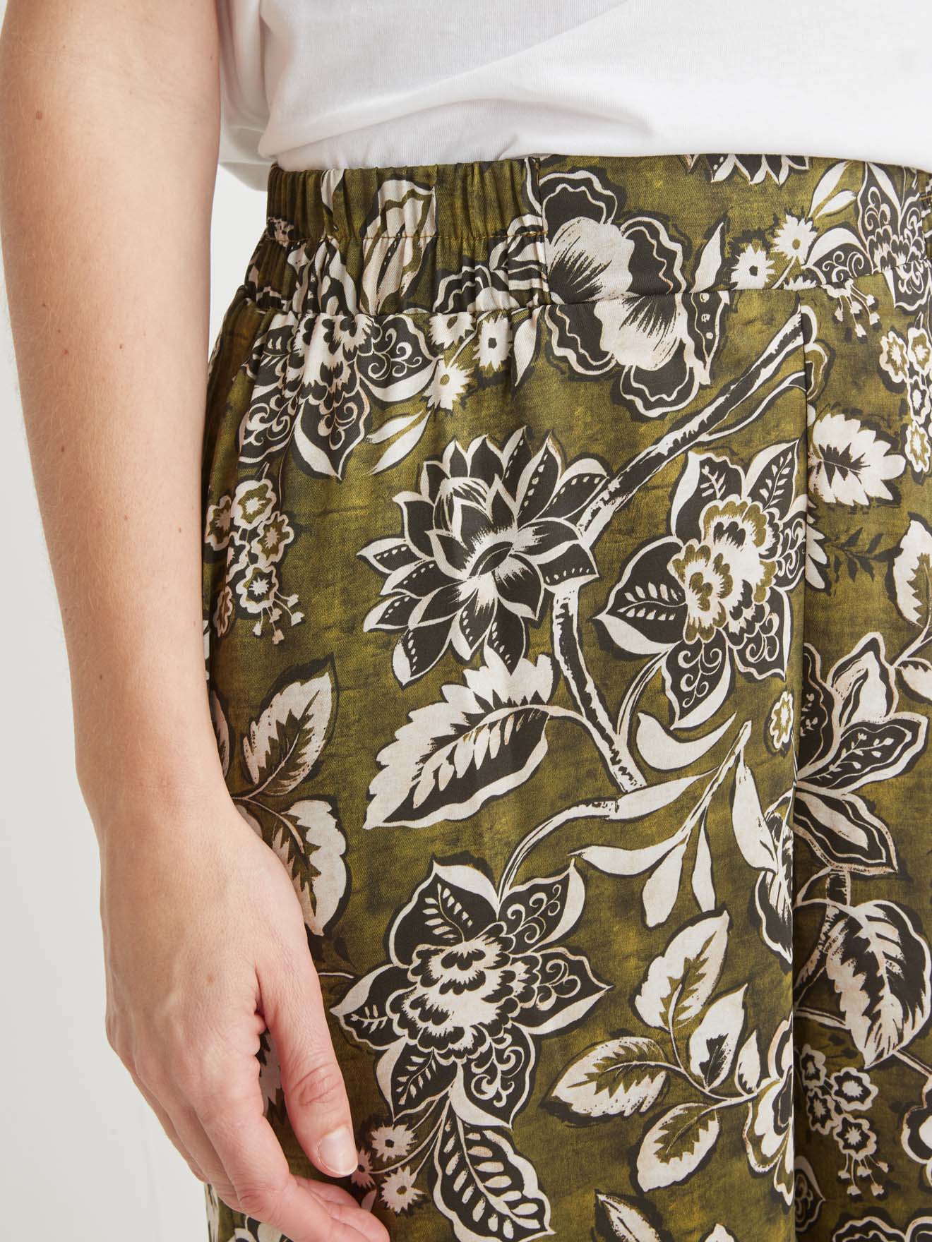 Pantalon large élastiqué