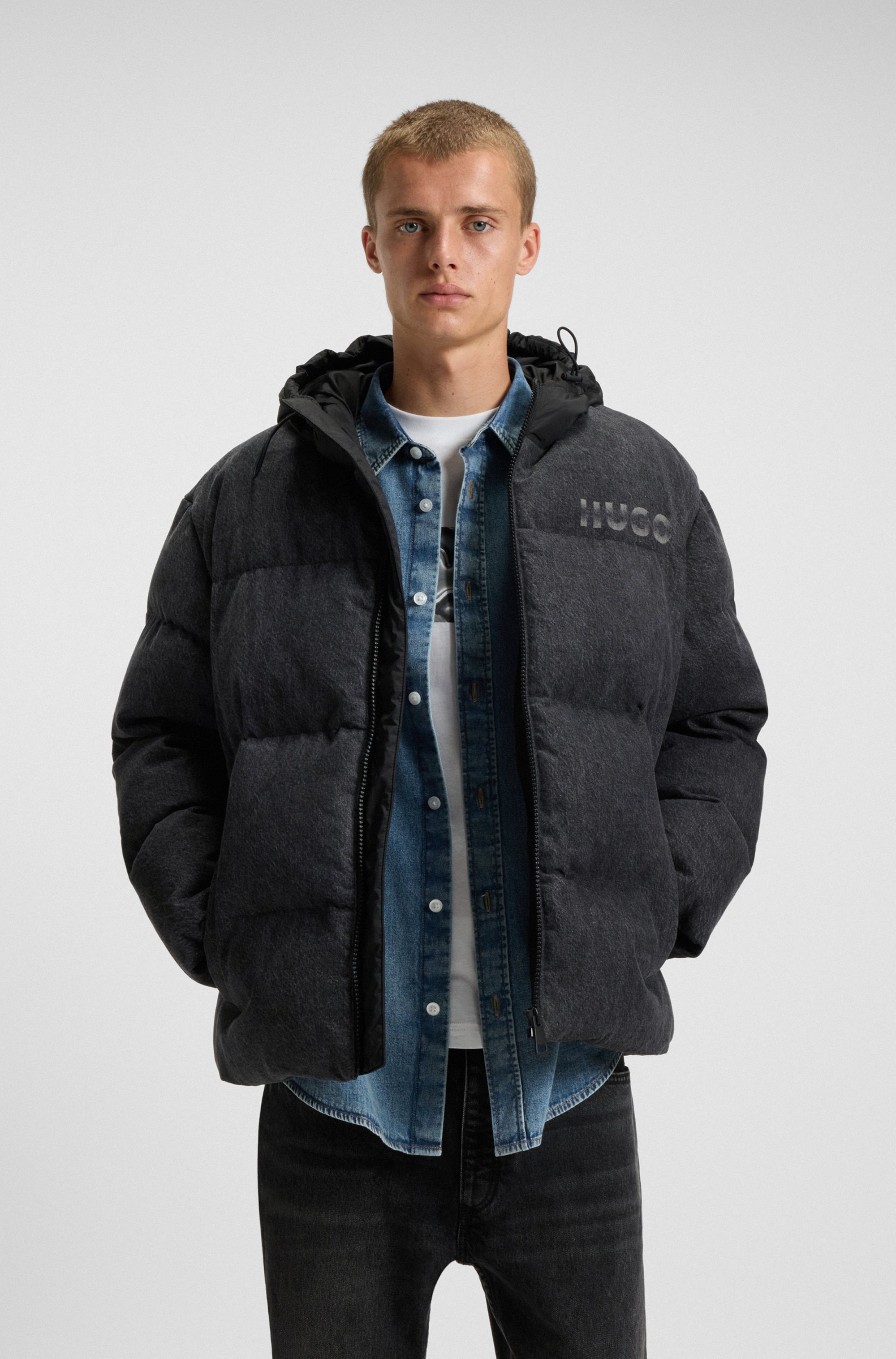 HUGO Blue Jeansjacke »Bowan« mit Kapuze kontrastfarbige Kapuze, lockere Passform, Denim mit Vintage-Waschung